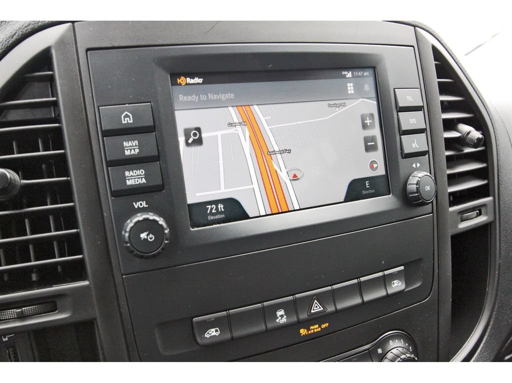 Used 2023 Mercedes-Benz Metris Passenger image 27