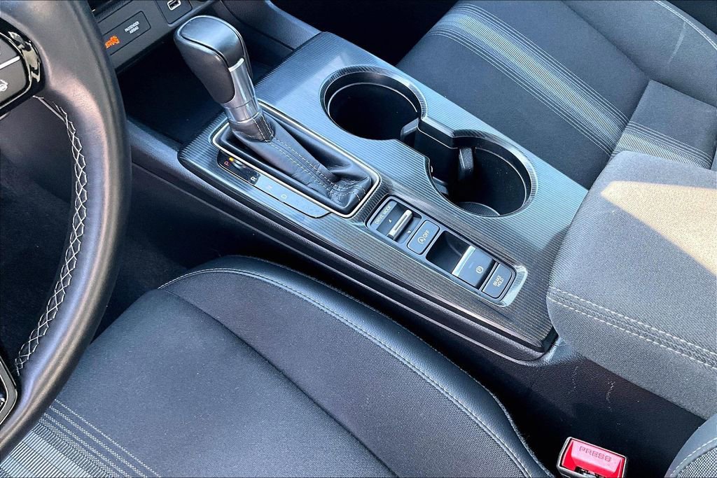 Used 2022 Honda Civic Sport image 17
