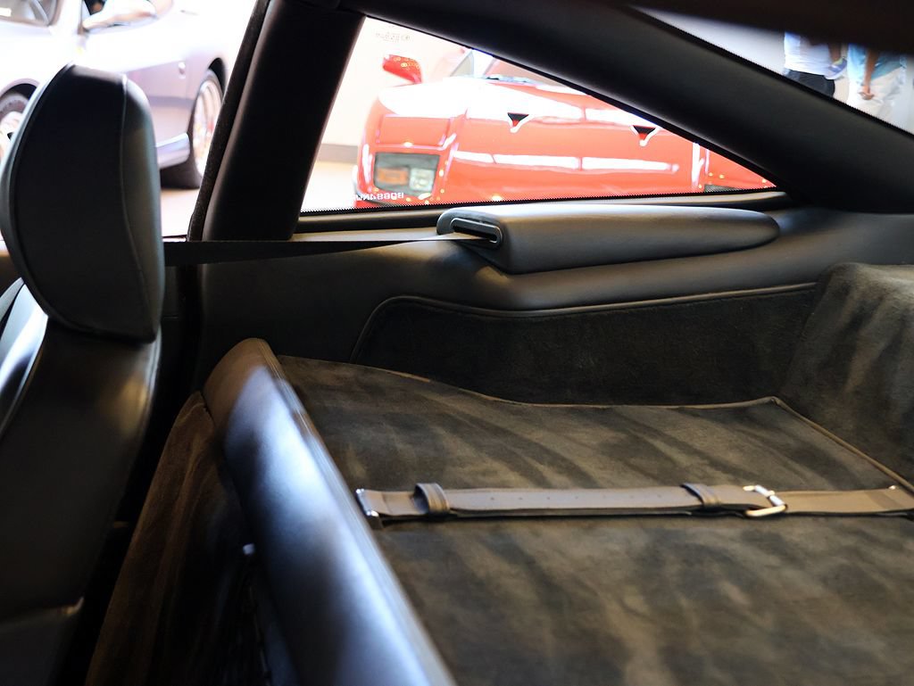 Used 1998 Ferrari 550 Maranello image 93
