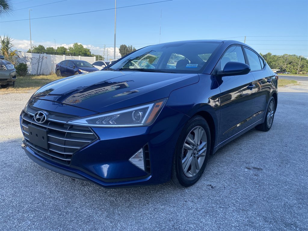 Used 2019 Hyundai Elantra SEL FWD image 3