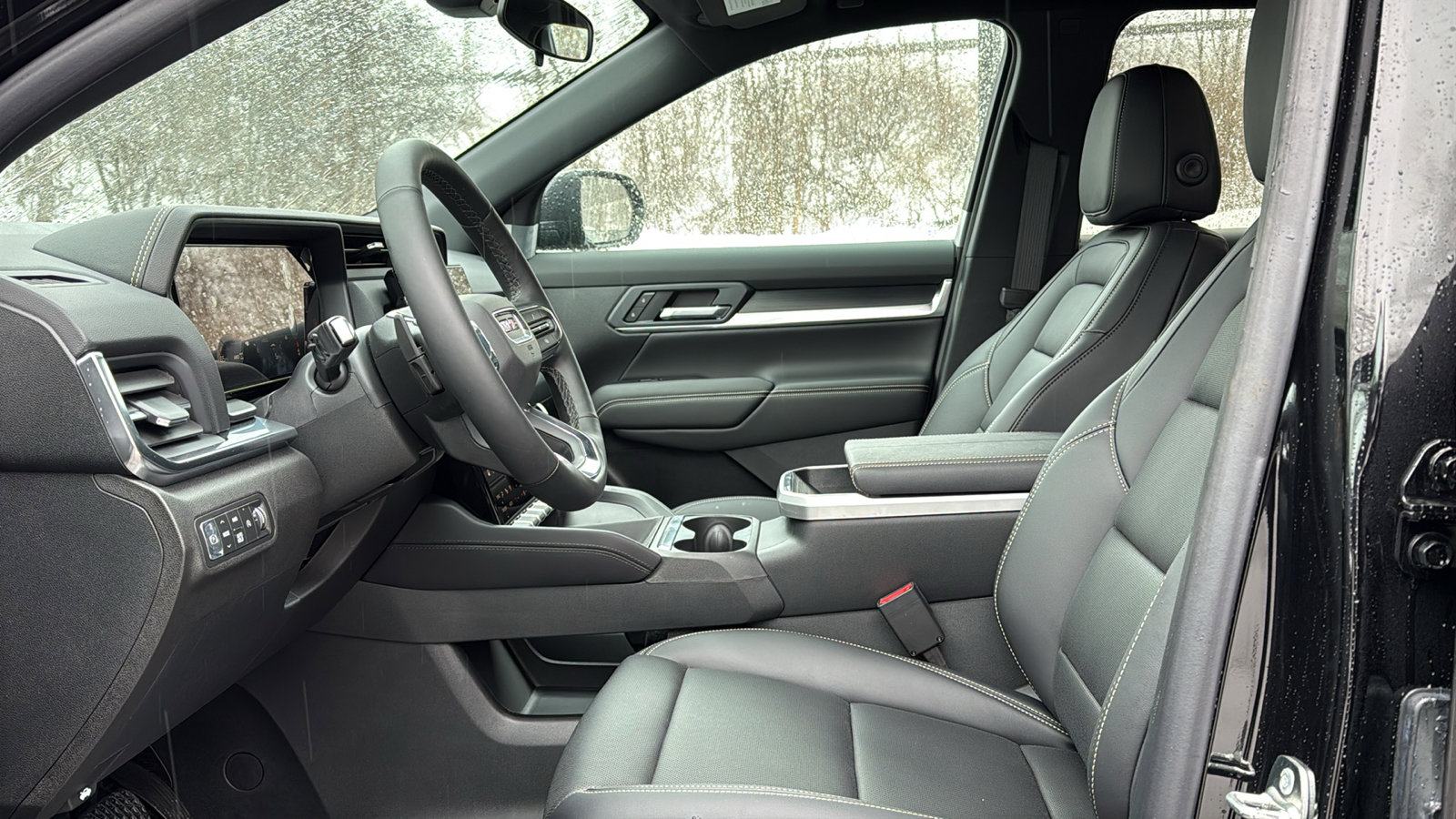 New 2026 GMC Terrain Elevation w/ Elevation Premium Package image 7
