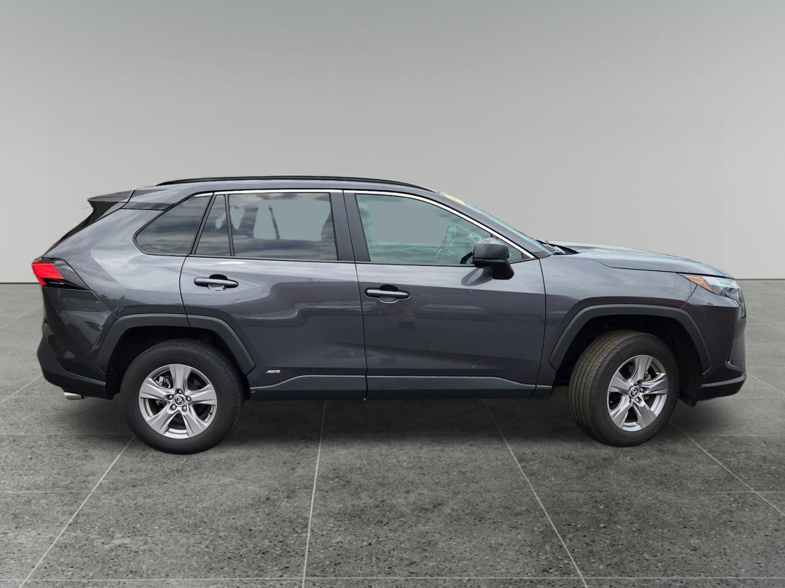 Certified 2025 Toyota RAV4 LE AWD/4WD image 8