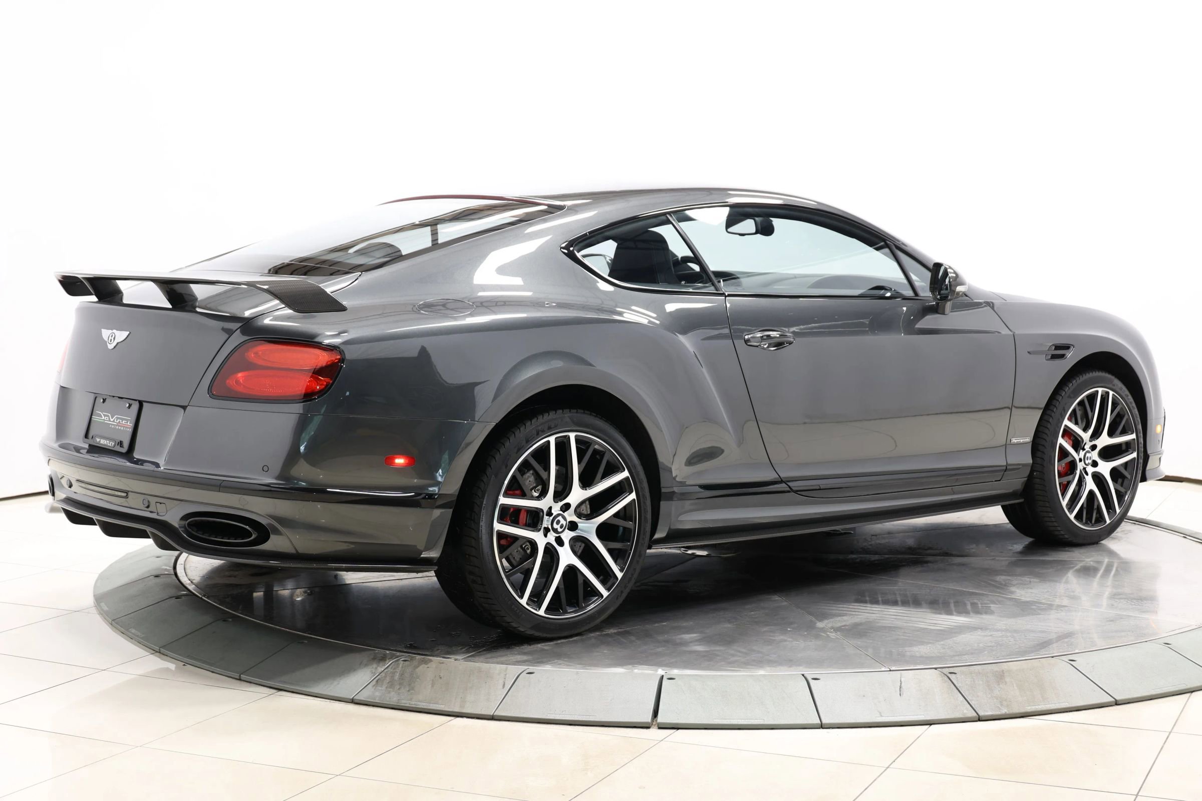 Used 2017 Bentley Continental GT Supersports image 4