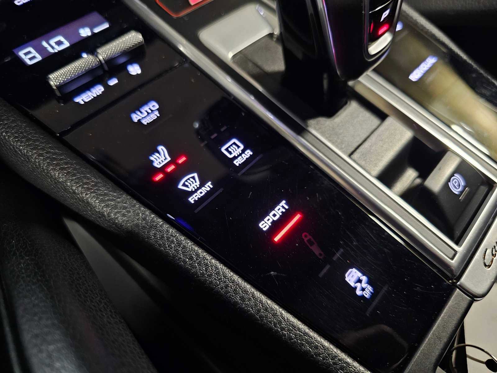 Used 2019 Porsche Cayenne AWD/4WD image 21