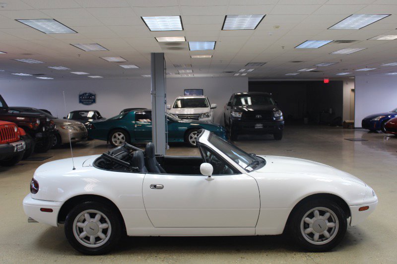 Used 1990 MAZDA MX-5 Miata image 24