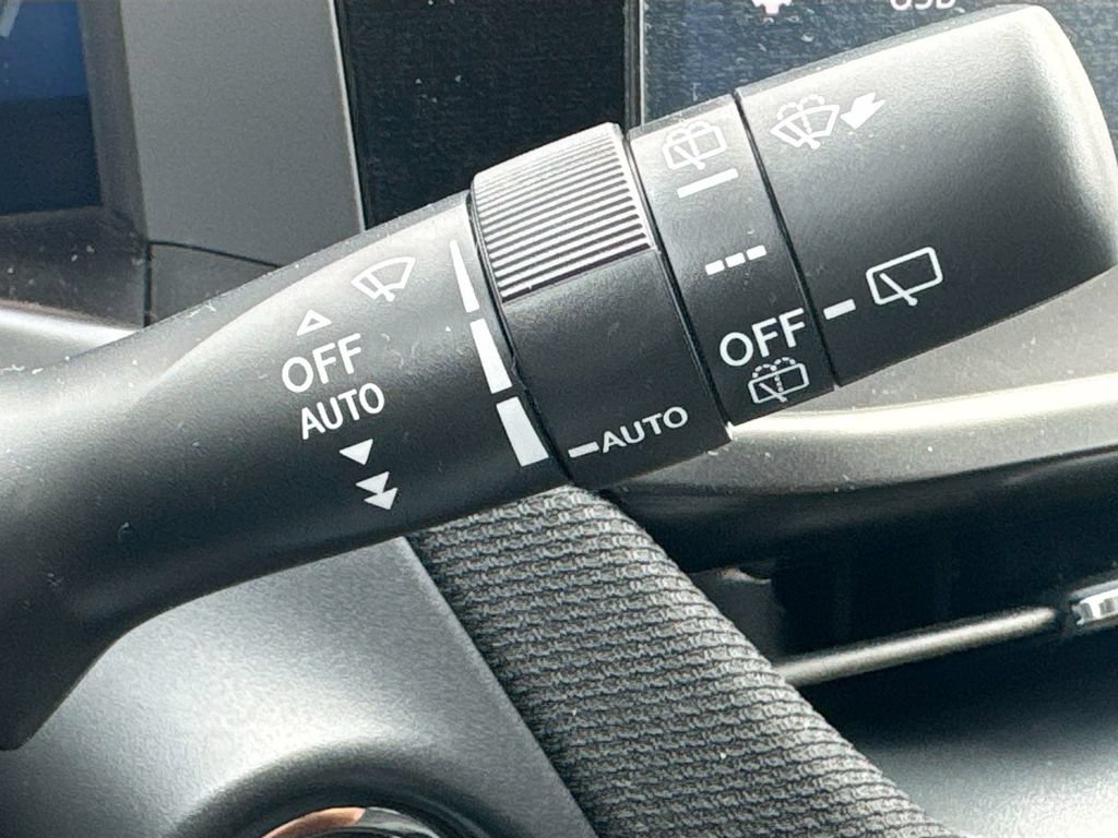 New 2026 Subaru Outback Limited AWD/4WD image 14