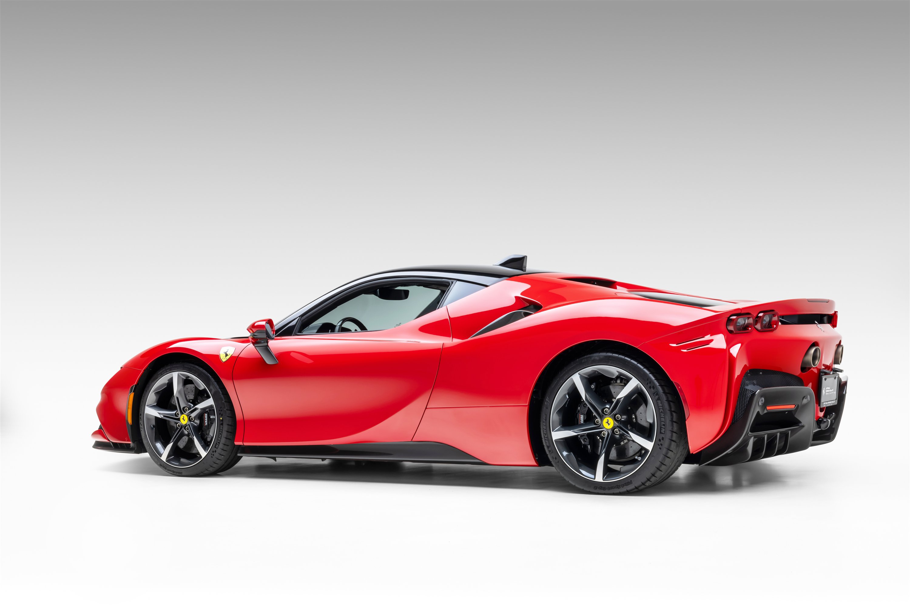 Certified 2021 Ferrari SF90 Stradale AWD/4WD image 8