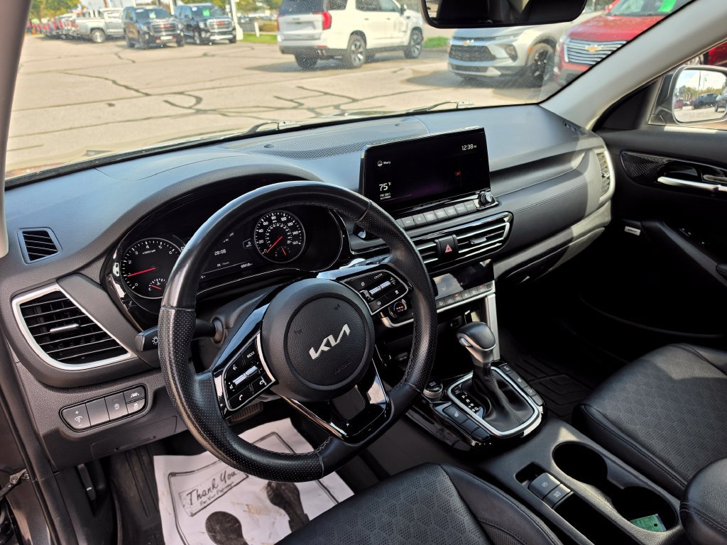Used 2022 Kia Seltos SX AWD/4WD image 21