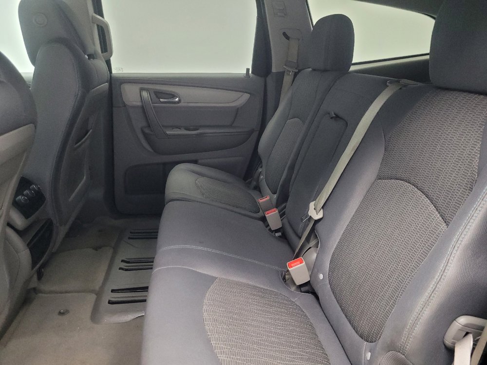 Used 2017 Chevrolet Traverse LS AWD/4WD image 18