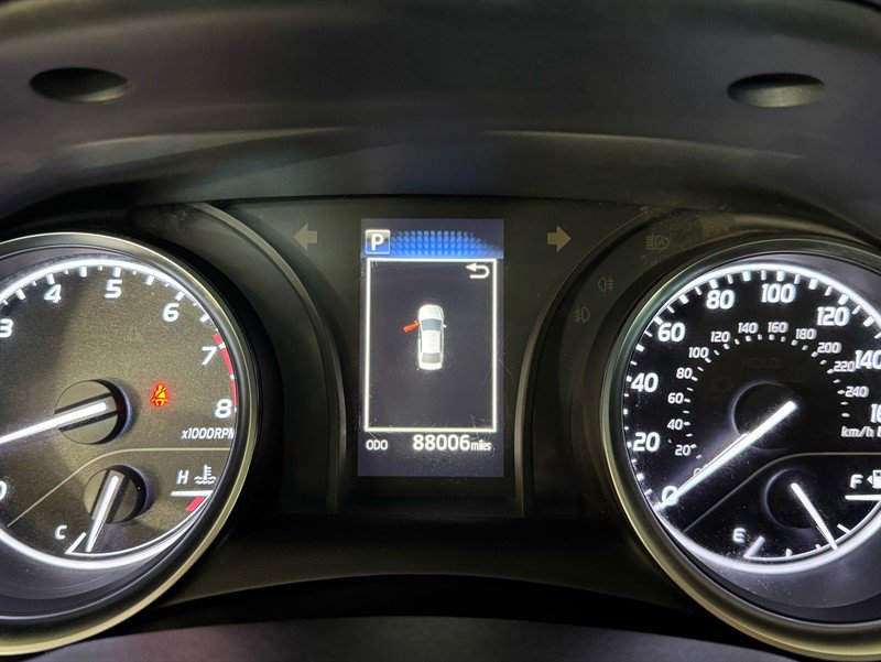 Used 2019 Toyota Camry SE image 17