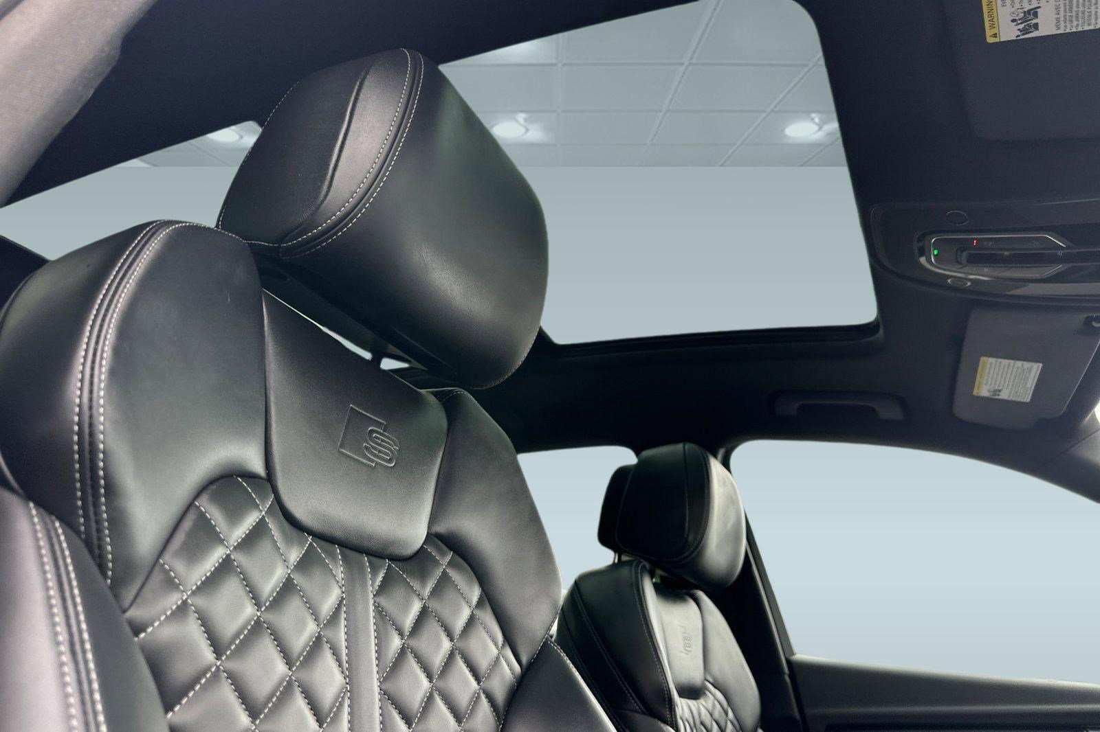 Used 2023 Audi SQ5 Premium Plus w/ Premium Plus Package AWD/4WD image 15