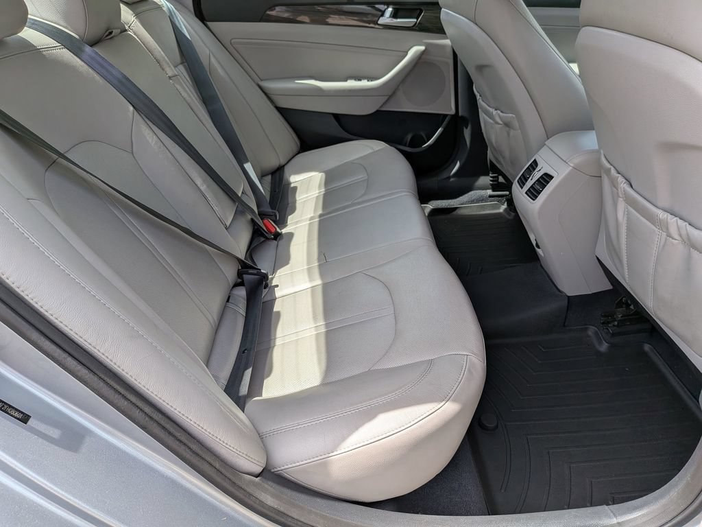Used 2015 Hyundai Sonata Limited FWD image 17
