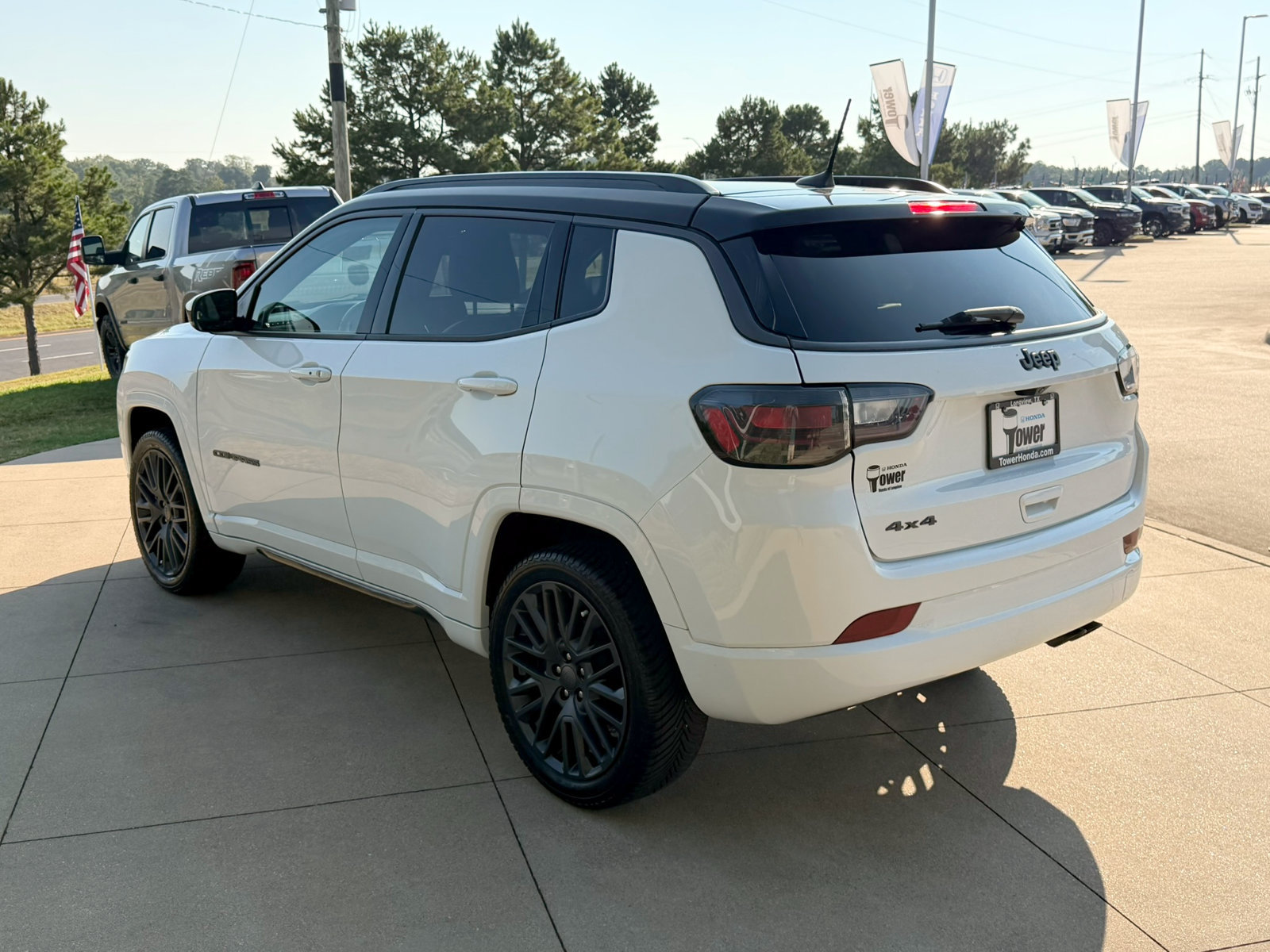 Used 2022 Jeep Compass High Altitude AWD/4WD image 4