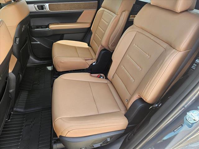Used 2026 Hyundai Santa Fe Calligraphy image 18