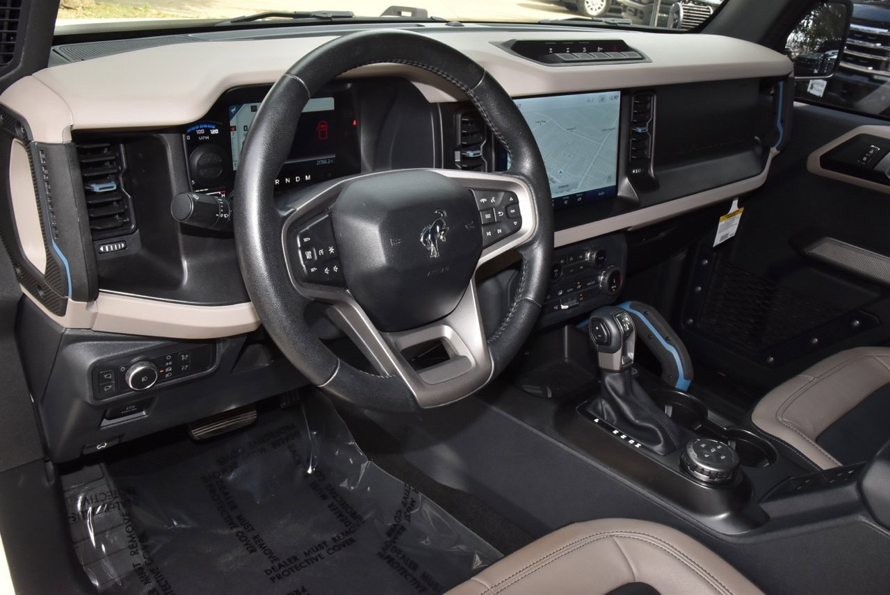 Used 2022 Ford Bronco Wildtrak AWD/4WD image 39