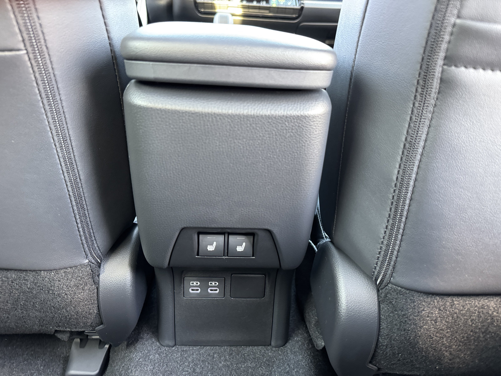 New 2027 Toyota Prius Limited FWD image 7