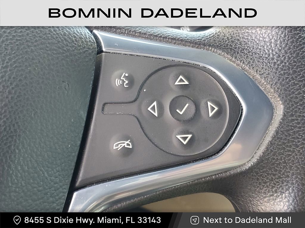 Used 2022 Chevrolet Traverse LS image 20