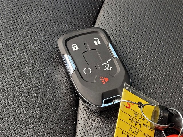 Used 2024 GMC Terrain AT4 image 25