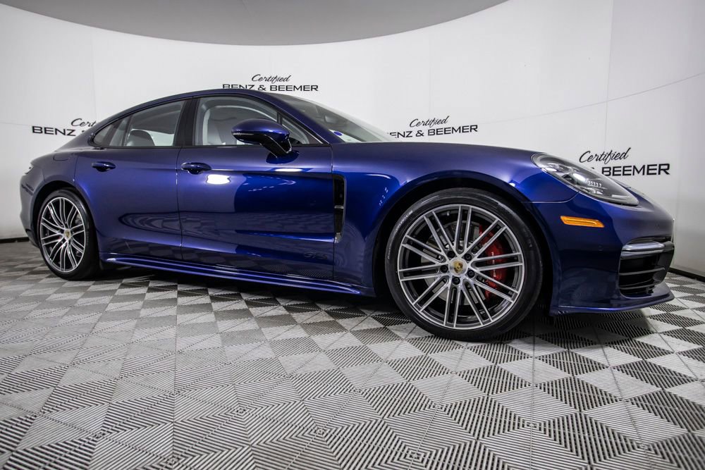 Used 2020 Porsche Panamera GTS AWD/4WD image 2