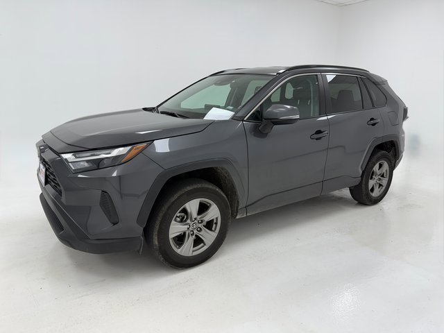 Used 2024 Toyota RAV4 XLE image 5