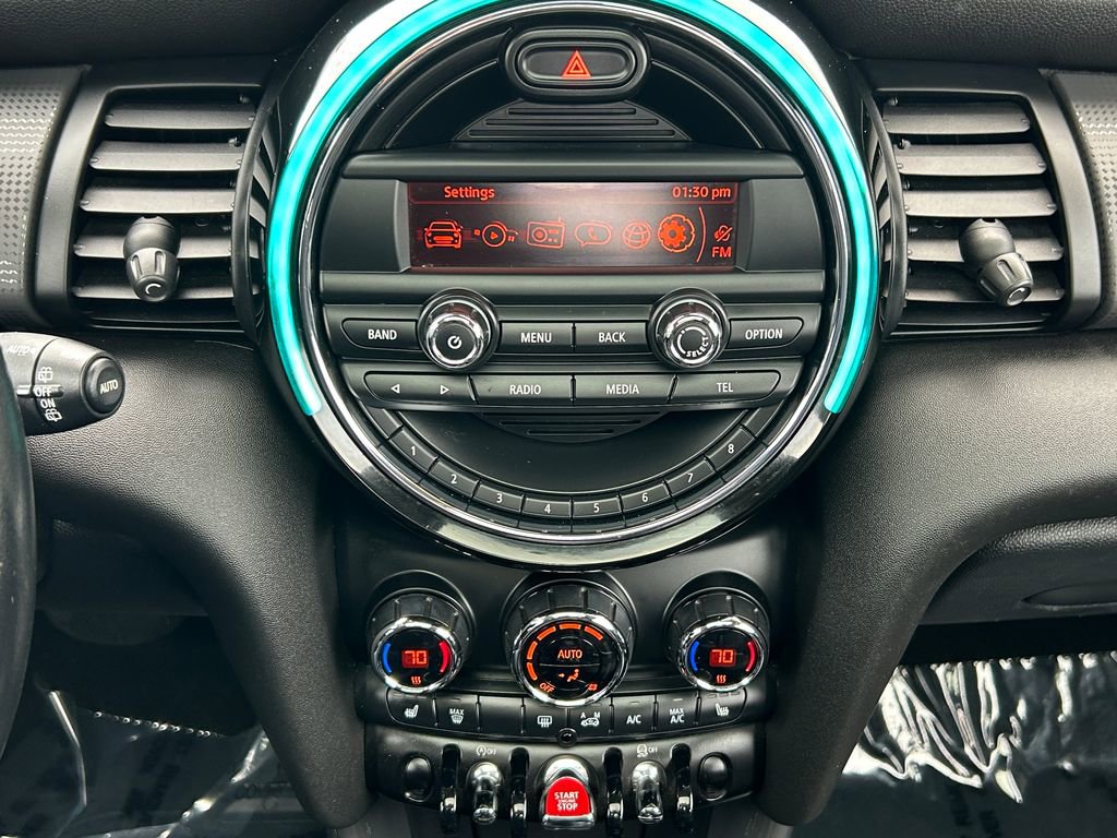 Used 2016 MINI Cooper 2-Door Hardtop image 23