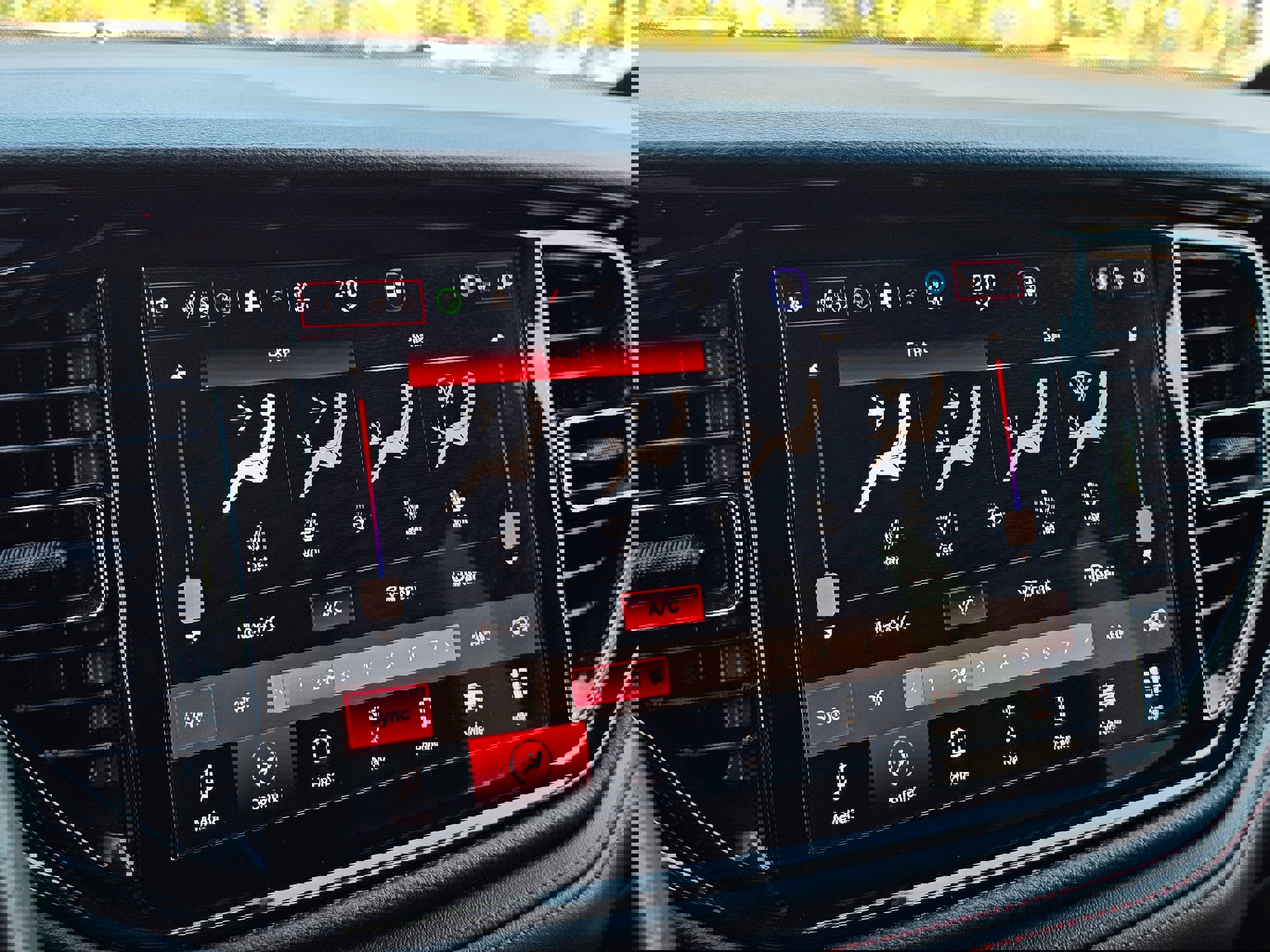 Used 2023 Dodge Durango GT image 38