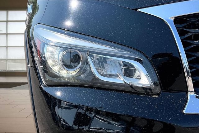 Used 2017 INFINITI QX80 2WD w/ Driver Assistance Package image 29