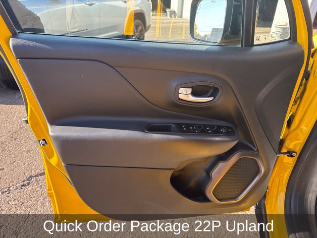 Used 2023 Jeep Renegade Latitude AWD/4WD image 10