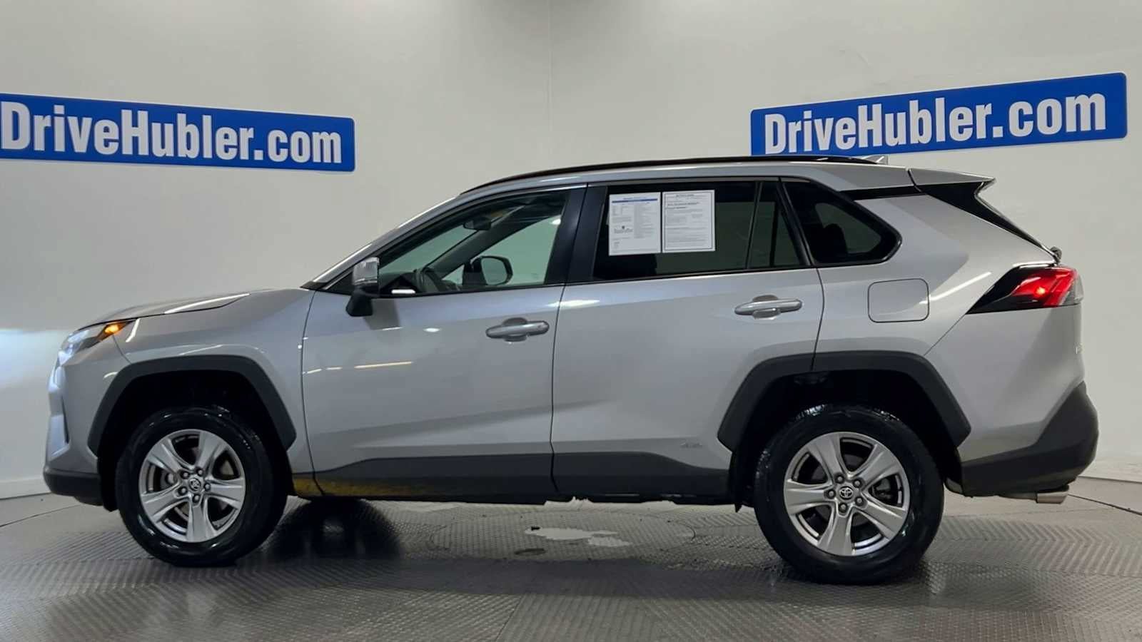 Used 2023 Toyota RAV4 XLE w/ Convenience Package AWD/4WD image 5