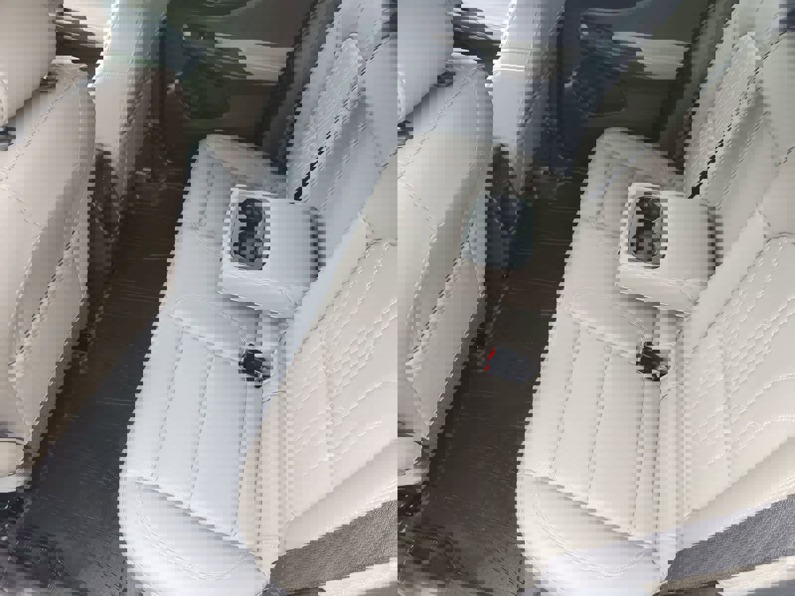 Used 2024 Buick Envista Avenir image 30