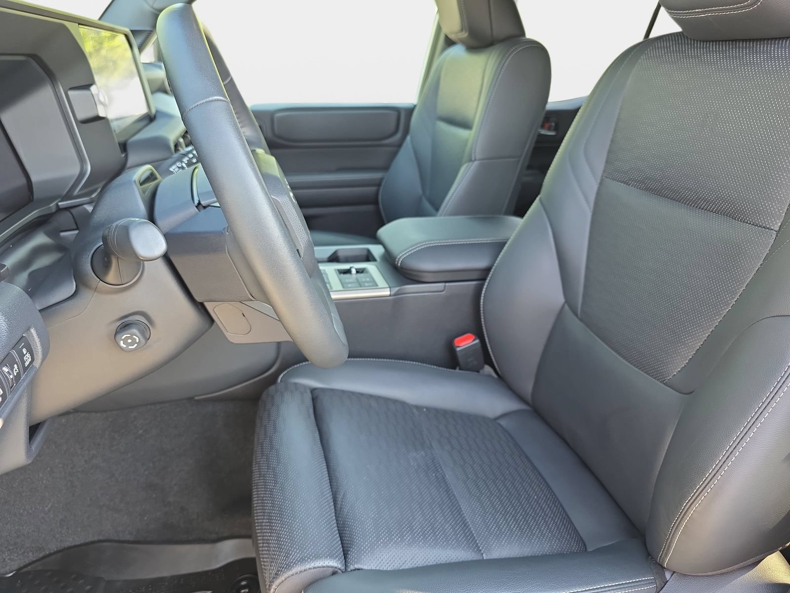 Used 2024 Toyota Land Cruiser w/ Premium Package AWD/4WD image 15