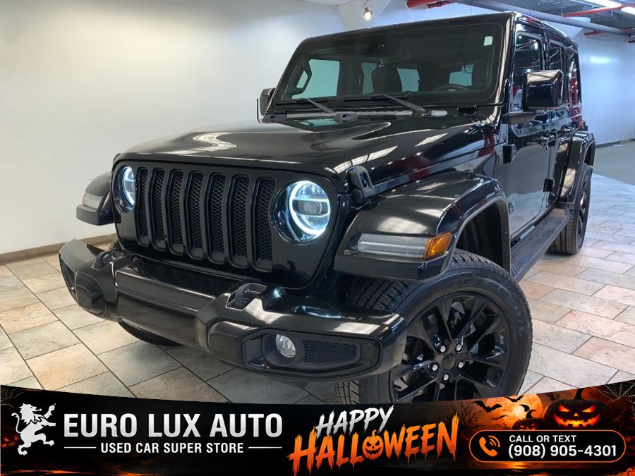 Used 2022 Jeep Wrangler Unlimited Sahara AWD/4WD image 1