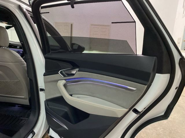 Used 2024 Audi Q8 e-tron Prestige w/ Prestige Package image 82