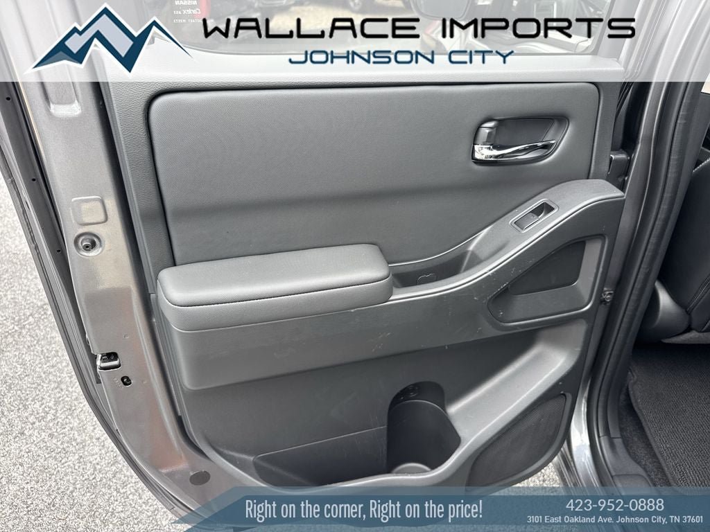 Used 2024 Nissan Frontier SL w/ Technology Package RWD image 32