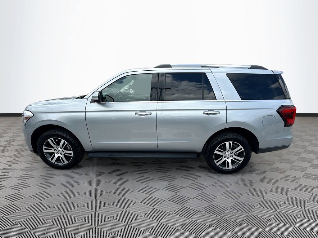 Used 2024 Ford Expedition Limited image 5
