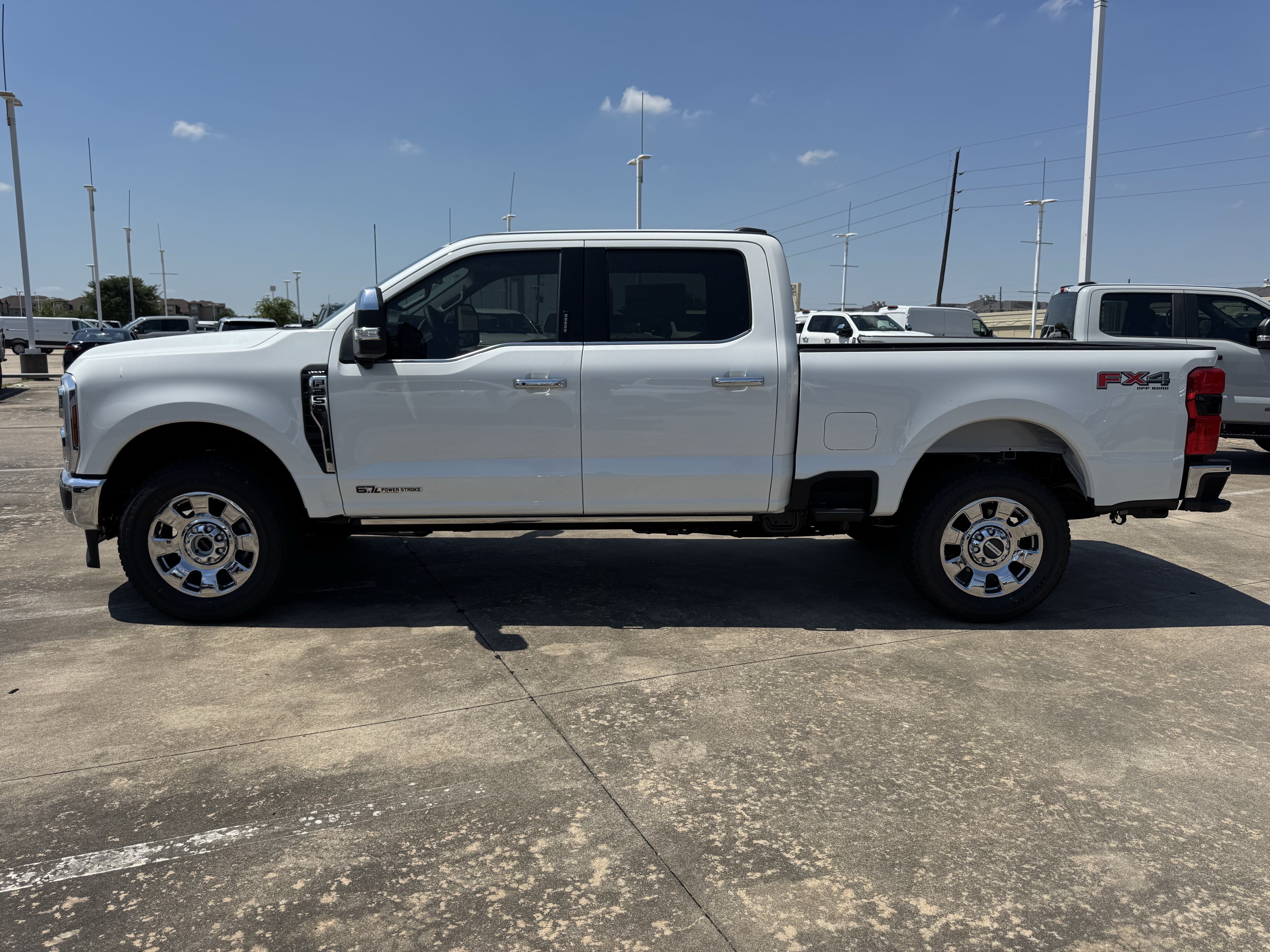 New 2026 Ford F250 Lariat w/ Chrome Package AWD/4WD image 7