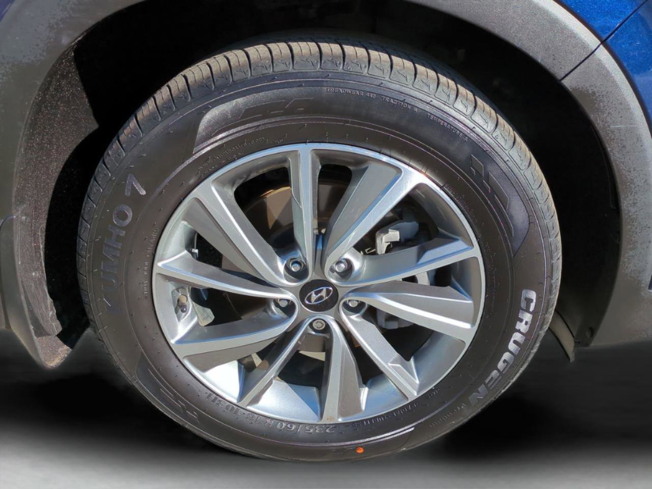 Used 2020 Hyundai Santa Fe Limited image 11