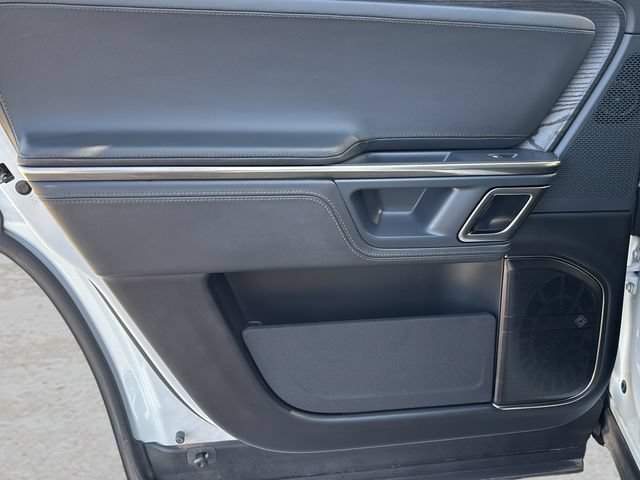 Used 2023 Rivian R1S Adventure AWD/4WD image 14