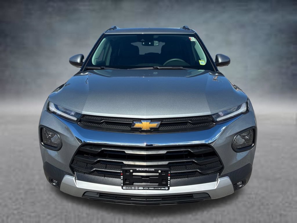 Used 2023 Chevrolet TrailBlazer LT w/ Convenience Package AWD/4WD image 9