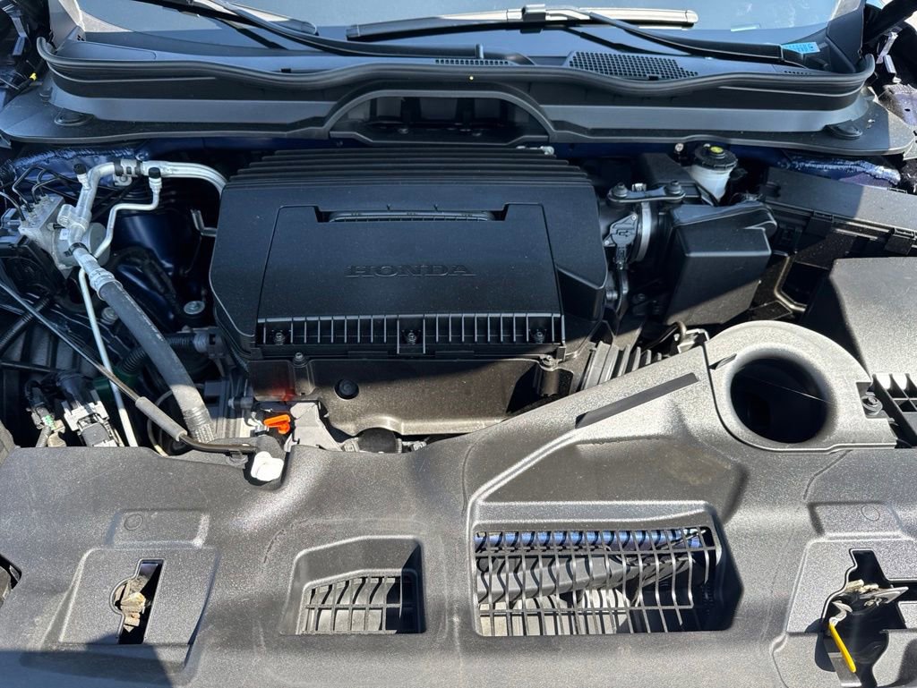 Used 2025 Honda Pilot Touring image 10