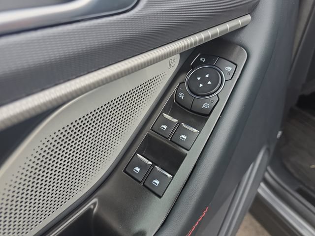 Certified 2025 Ford Explorer ST AWD/4WD image 11