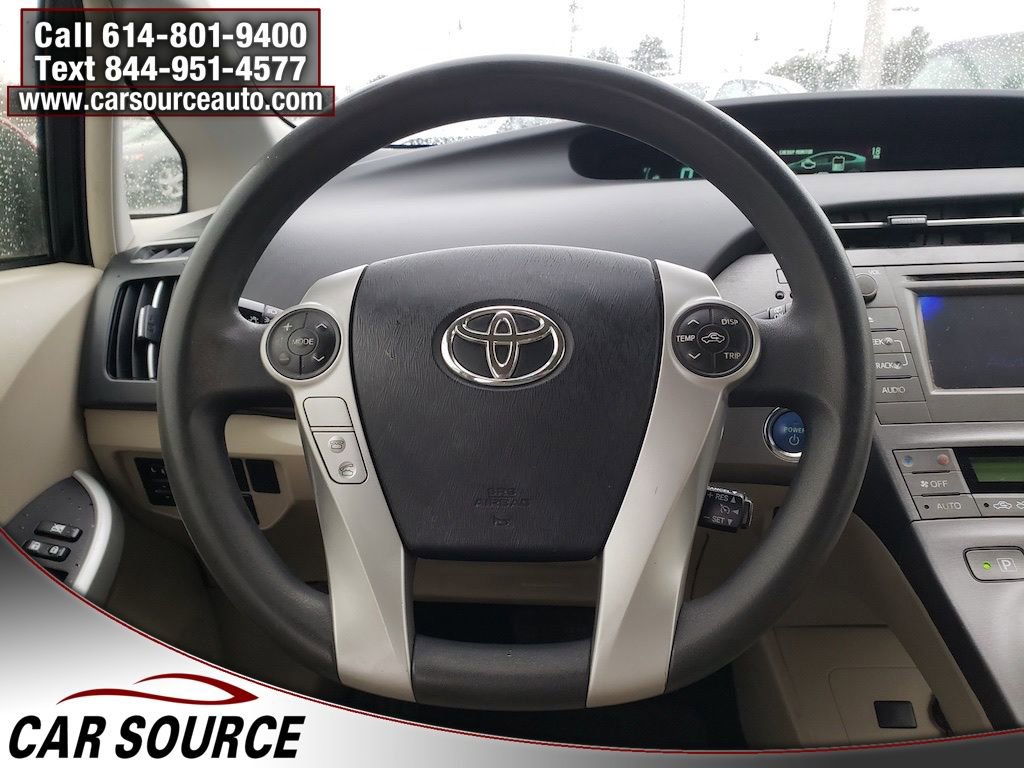 Used 2014 Toyota Prius Two image 11