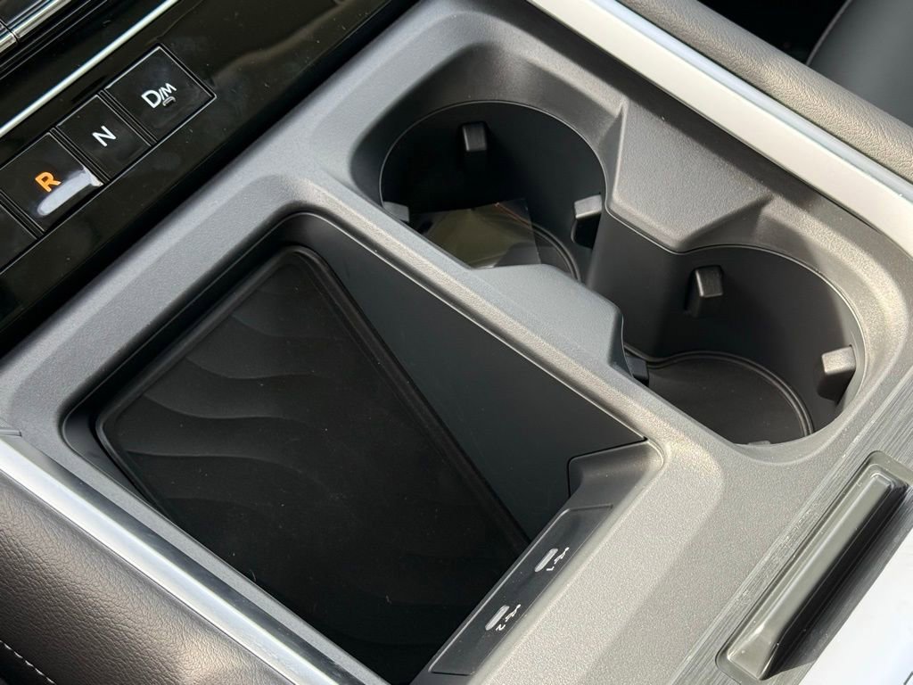 New 2026 Nissan Armada SV image 14