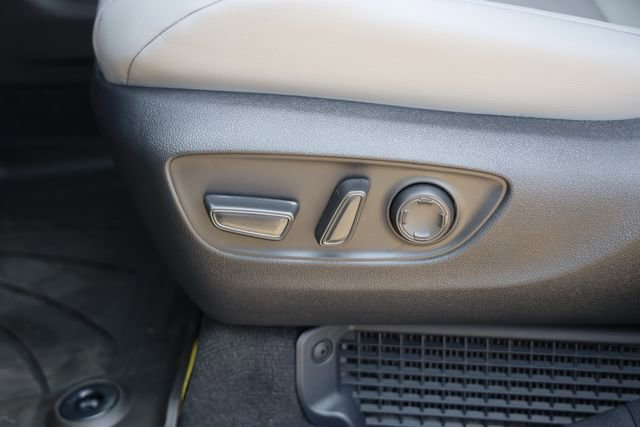 New 2026 Toyota Sienna XLE FWD image 15