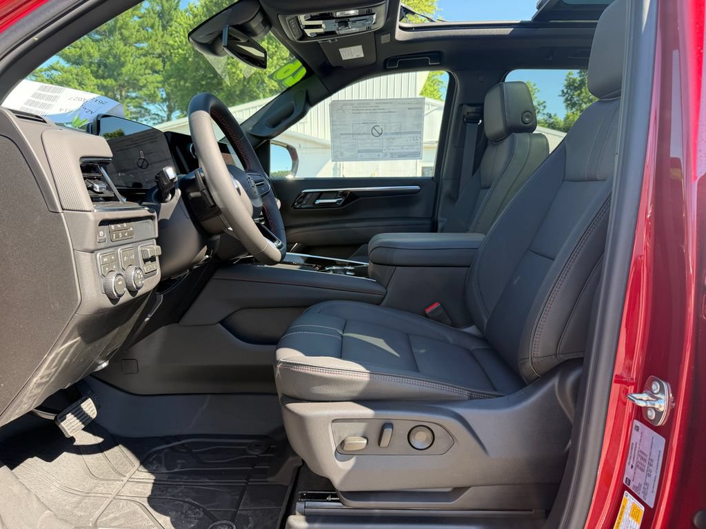 New 2026 Chevrolet Suburban RST w/ Comfort Package AWD/4WD image 21