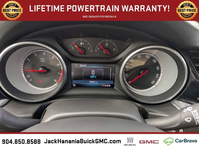 Used 2018 Buick Regal Preferred w/ Sights and Sounds Package AWD/4WD image 28