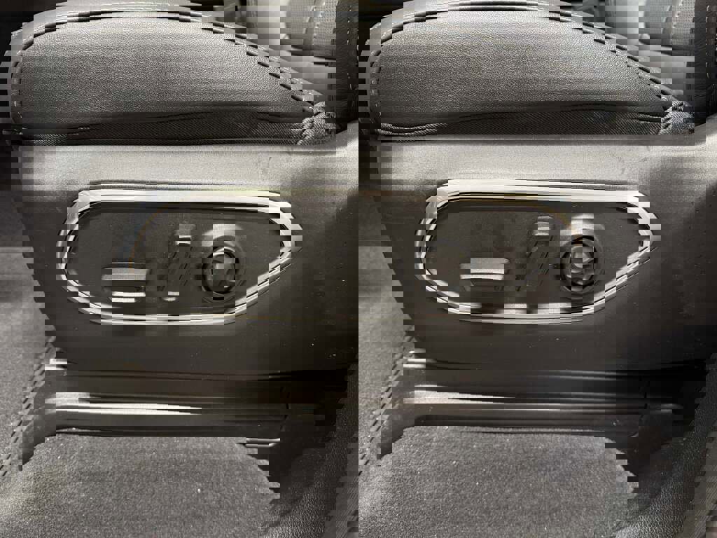 New 2026 Jeep Grand Wagoneer L Limited image 20