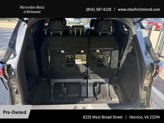 Used 2025 Toyota Sienna Platinum image 13