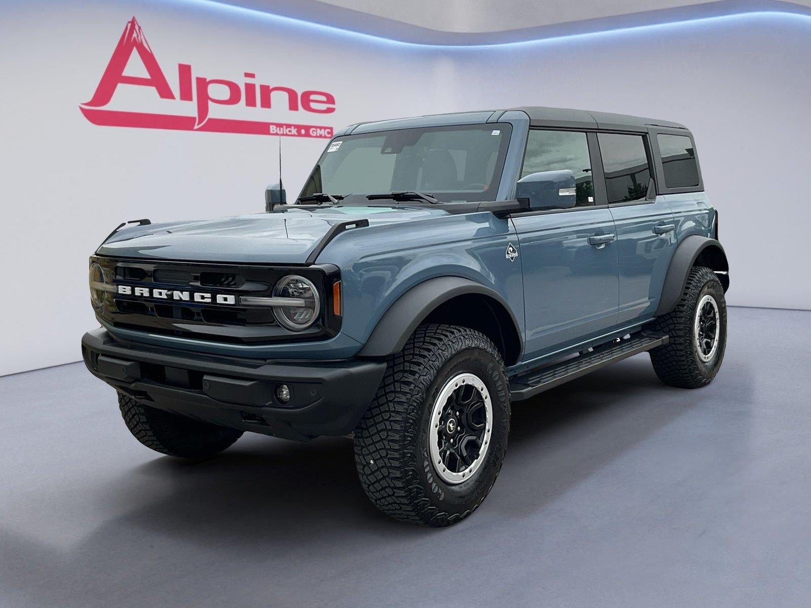 Used 2024 Ford Bronco Outer Banks w/ Sasquatch Package AWD/4WD image 1