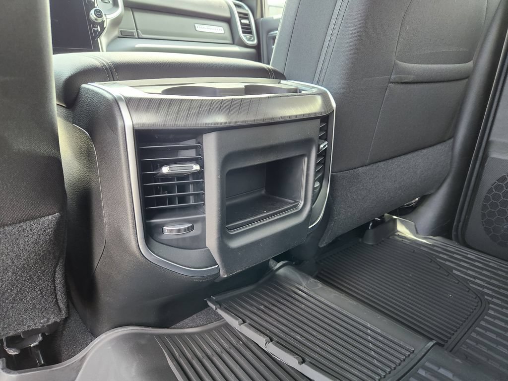 New 2026 RAM 2500 Big Horn AWD/4WD image 31